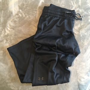 UA fleece lined sweatpants